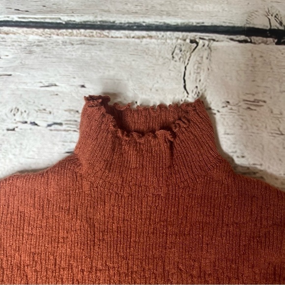 Mystree Rust Lettuce Leaf Mock Neck Sweater Size S - Picture 5 of 9